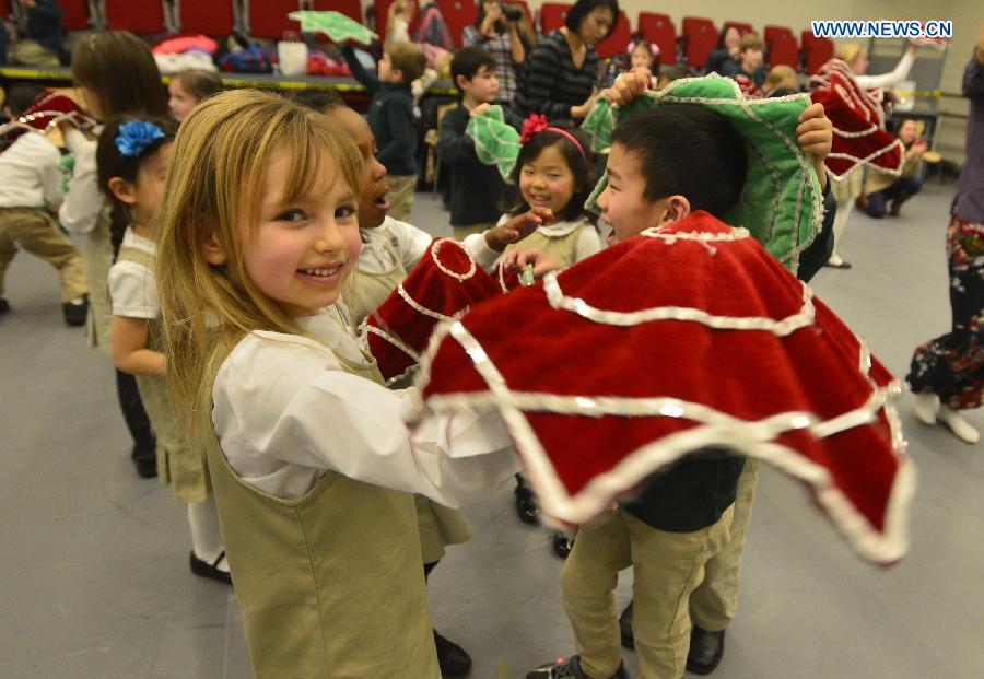 Children Perform “Ballad of Mulan” in New York City